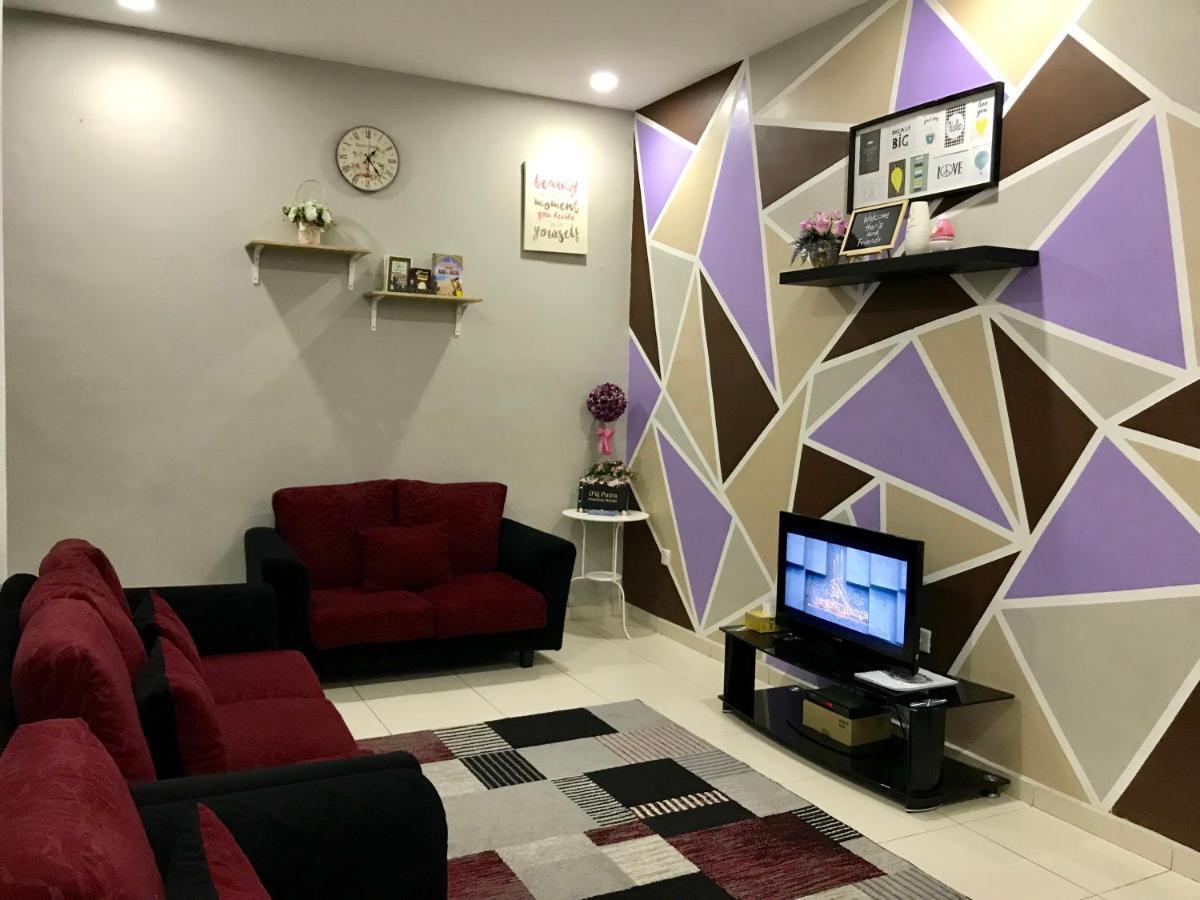 D'Q Putra Homestay Melaka Unit Miqa Exterior photo